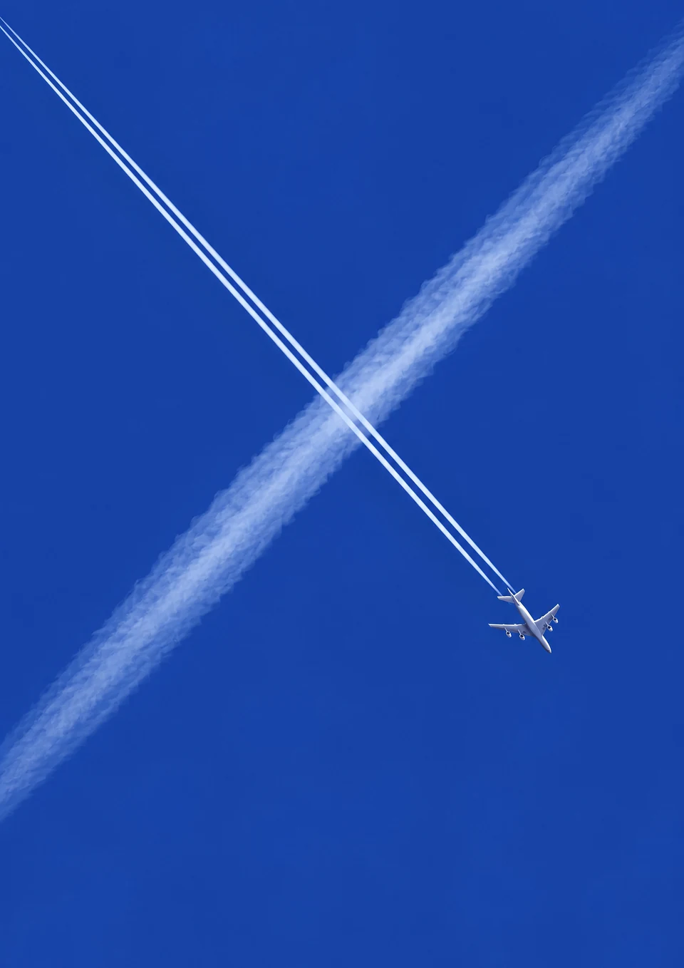 空ですれ違う